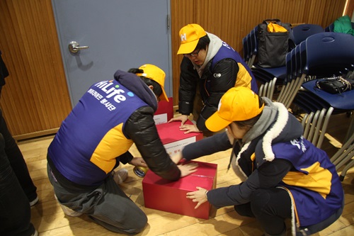 지원품 전달 박스포장 사진